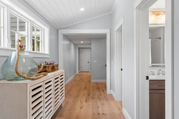 $3,195,000 | 24 Amerescoggin Road, Falmouth, ME 04105