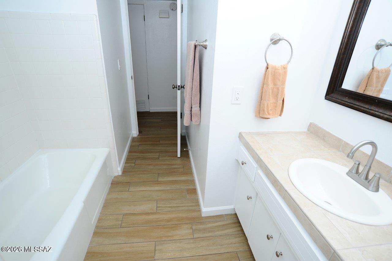6120 North Pomona Road Tucson, AZ 85704 - Photo 32 of 50 ROB_2909 (3)