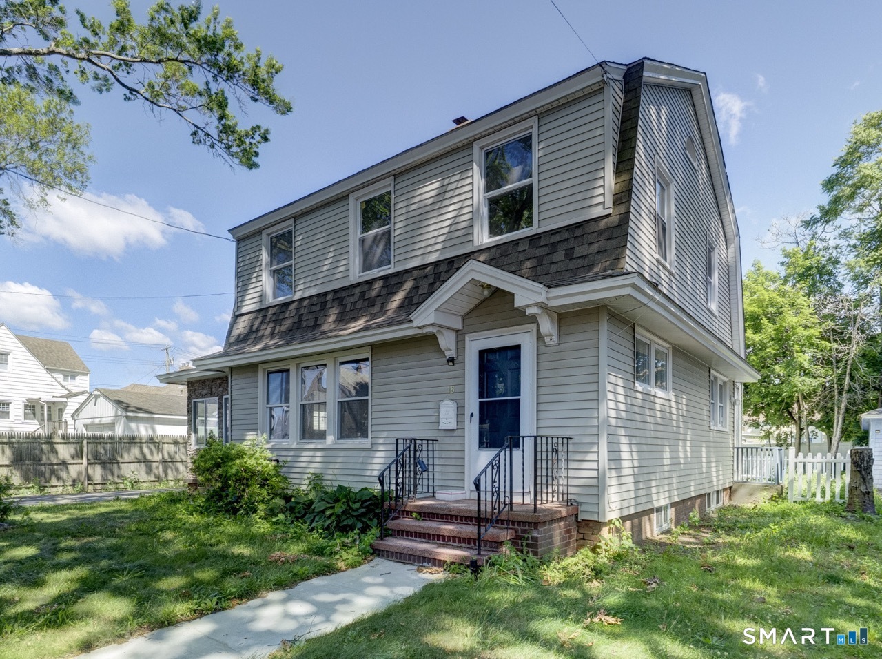 16 Shoreham Road New Haven, CT 06512 - Photo 1 of 40