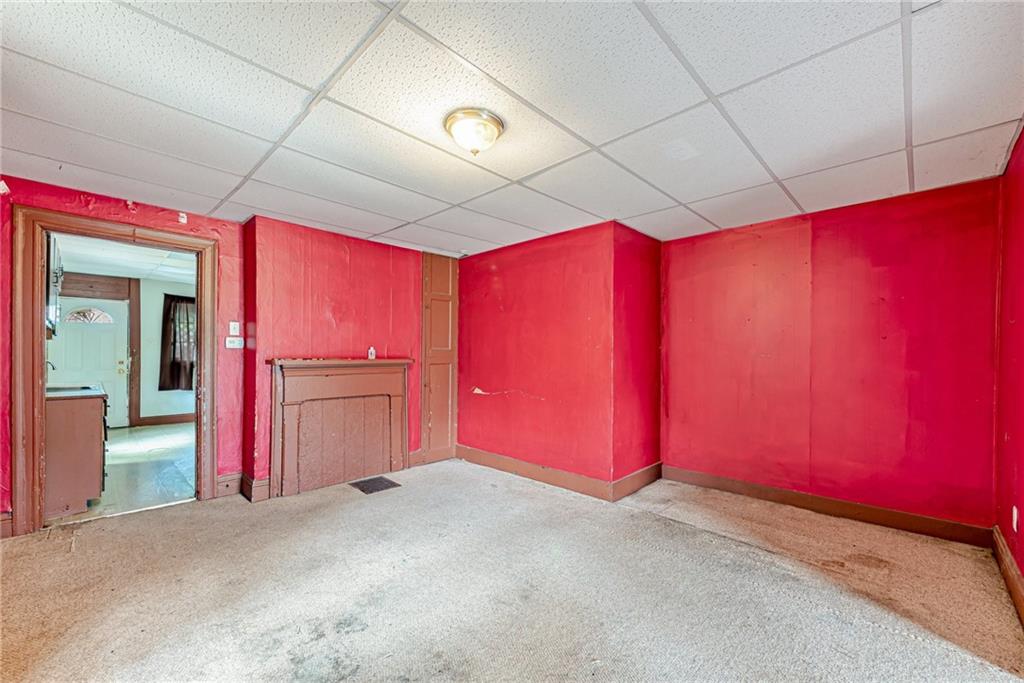 4 Howe Street Elrama, PA 15038 - Photo 9 of 29