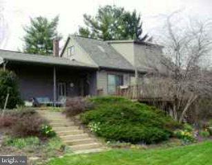 29 Longenecker Road Lititz, PA 17543 - Photo 1 of 1