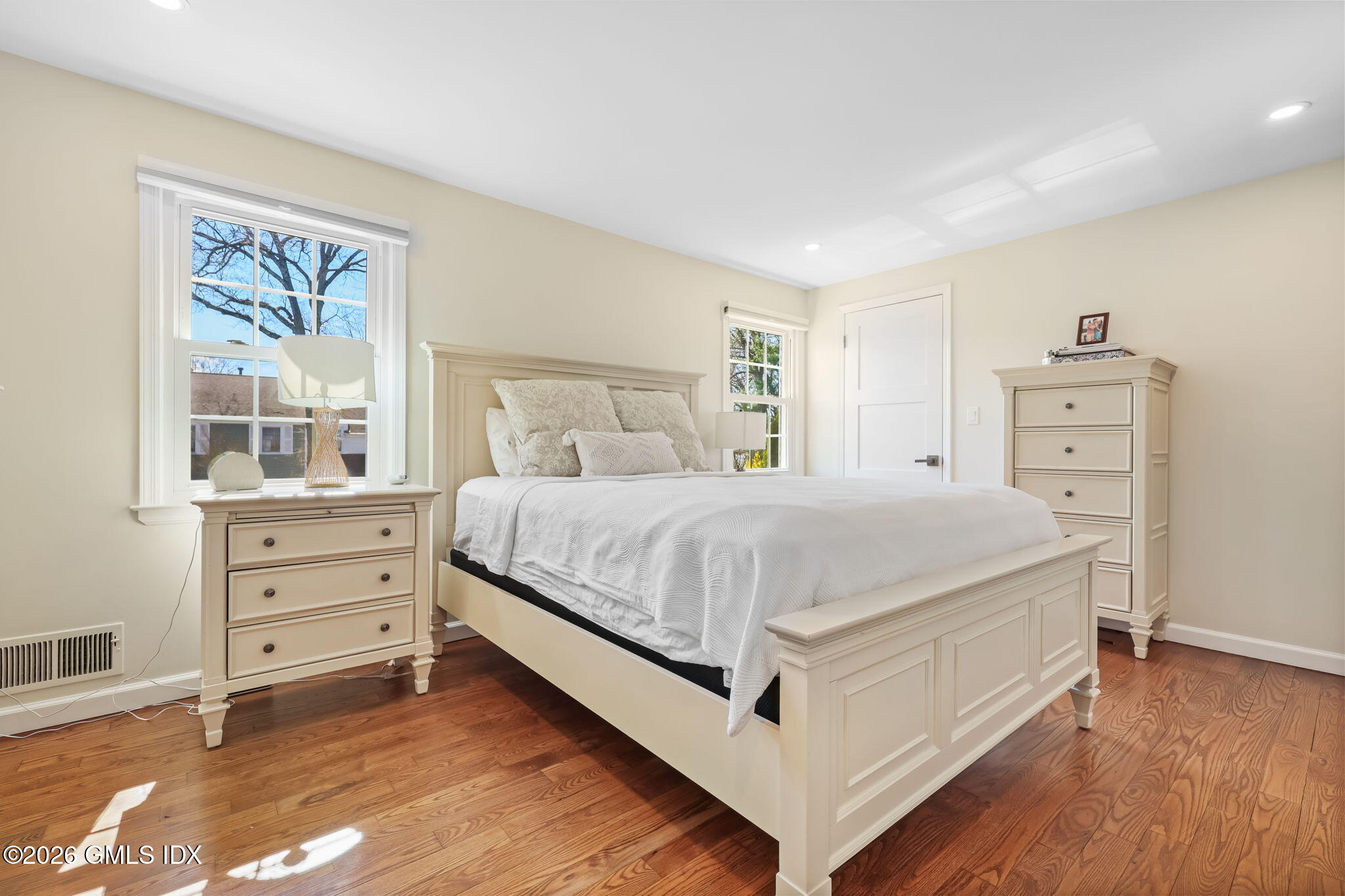 98 Valley Road, Unit 12 Cos Cob, CT 06807 - Photo 14 of 21 24-web-or-mls-98-valley-rd-unit-12