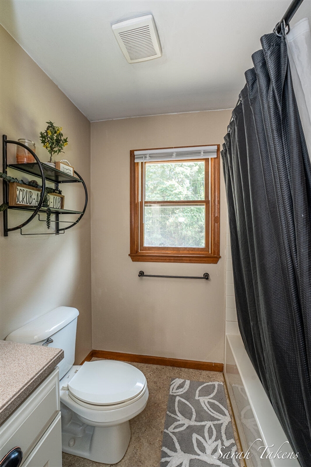 3860 East Pontaluna Road Fruitport, MI 49415 - Photo 21 of 53