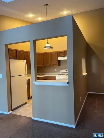 $429,995 | 611 Lilac Lane, Mahwah, NJ 07430