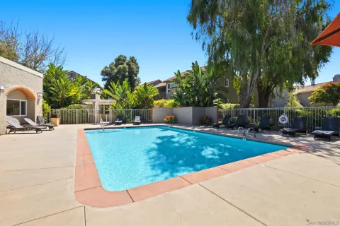 $725,000 | 930 Via Mil Cumbres, Unit 151, Solana Beach, CA 92075