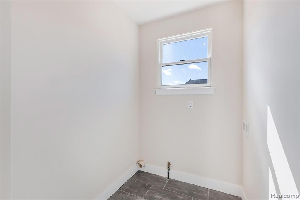 877 Ridge Canton Mi 48188 Canton, MI 48188 - Photo 15 of 20