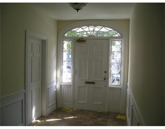 36 Cedar Street Worcester, MA 01609 - Photo 3 of 11