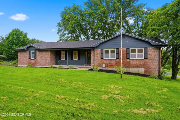 $289,900 | 13409 Rte C, Russellville, MO 65074