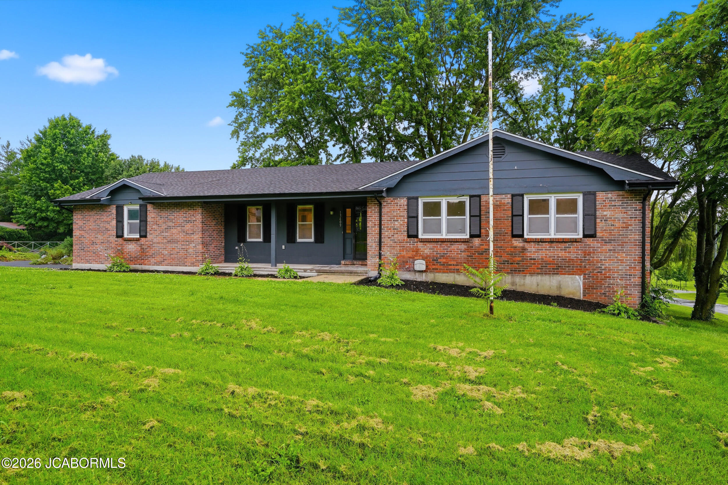 13409 Rte C Russellville, MO 65074 - Photo 1 of 40