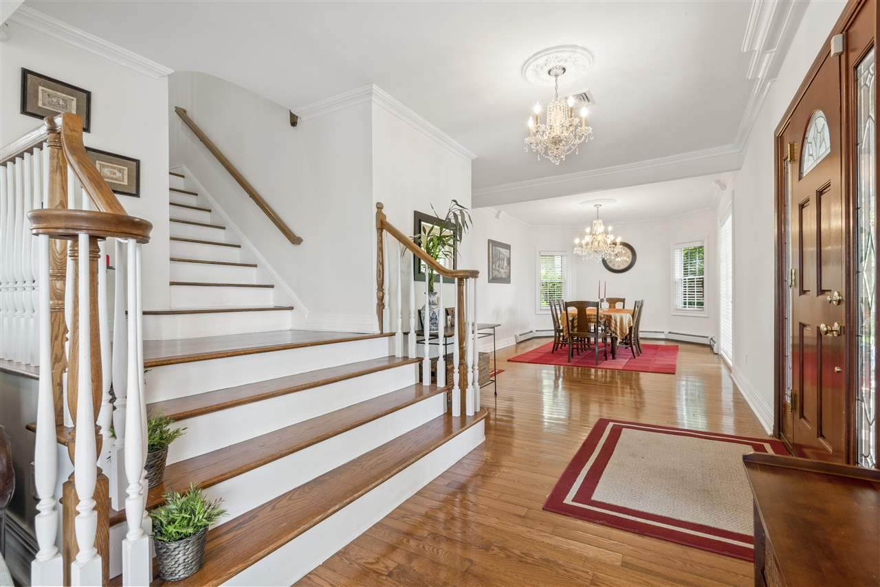 102 Vreeland Avenue Rutherford, NJ 07070 - Photo 3 of 38