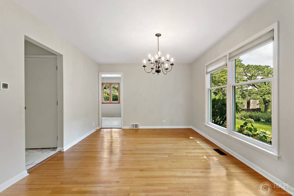 33 Ferndale Road Deer Park, IL 60010 - Photo 7 of 31 a view of an empty room with a window