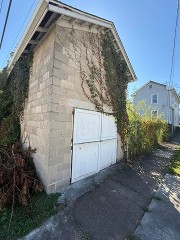 $90,000 | 530 McCormick Boulevard, Clifton Forge, VA 24422