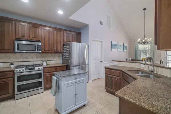$785,000 | 11009 Cherisse Drive, Austin, TX 78739