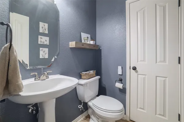 $785,000 | 11009 Cherisse Drive, Austin, TX 78739