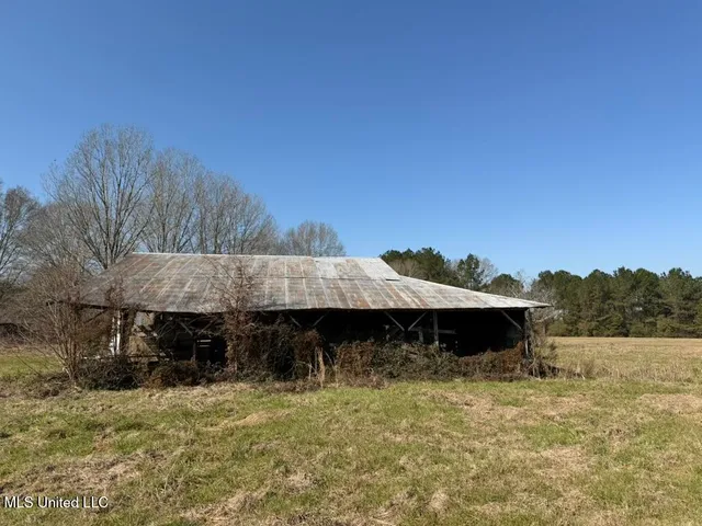 $148,000 | Water Tank Road, Sandy Hook, MS 39478