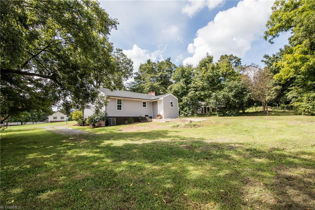 160 Hampton Road Asheboro, NC 27203 - Photo 29 of 30 Gallery Image 29