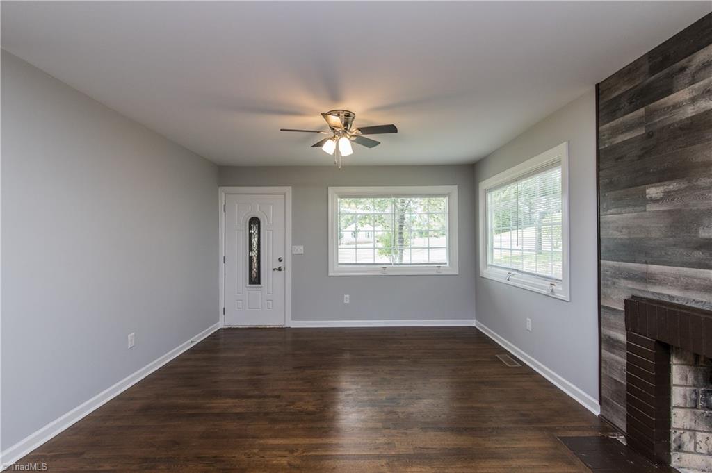 160 Hampton Road Asheboro, NC 27203 - Photo 4 of 30 Gallery Image 4