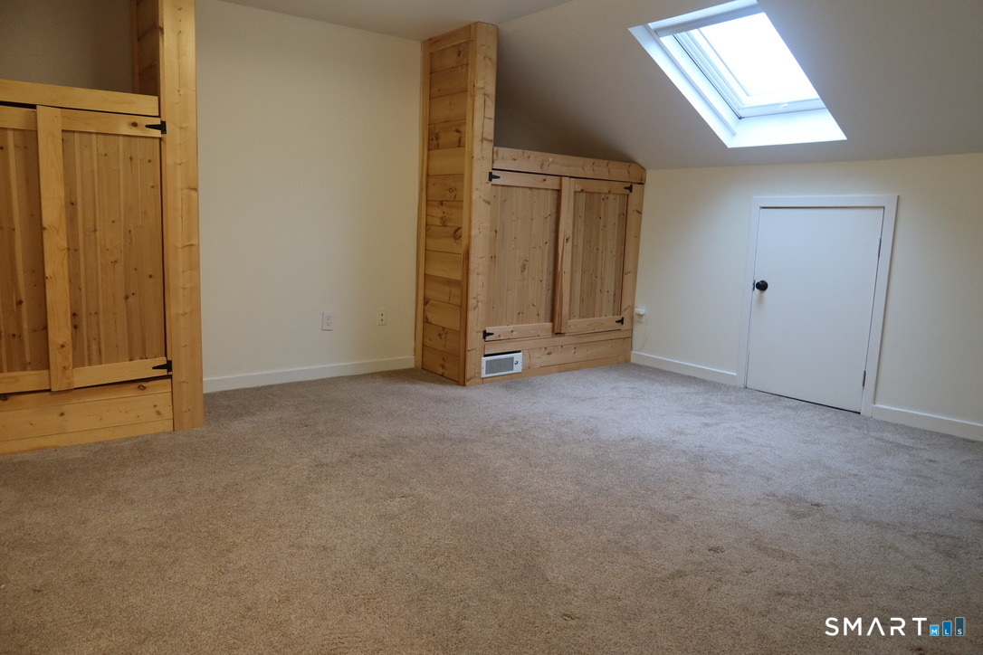 124 Hope Street, Unit B Stamford, CT 06906 - Photo 16 of 20