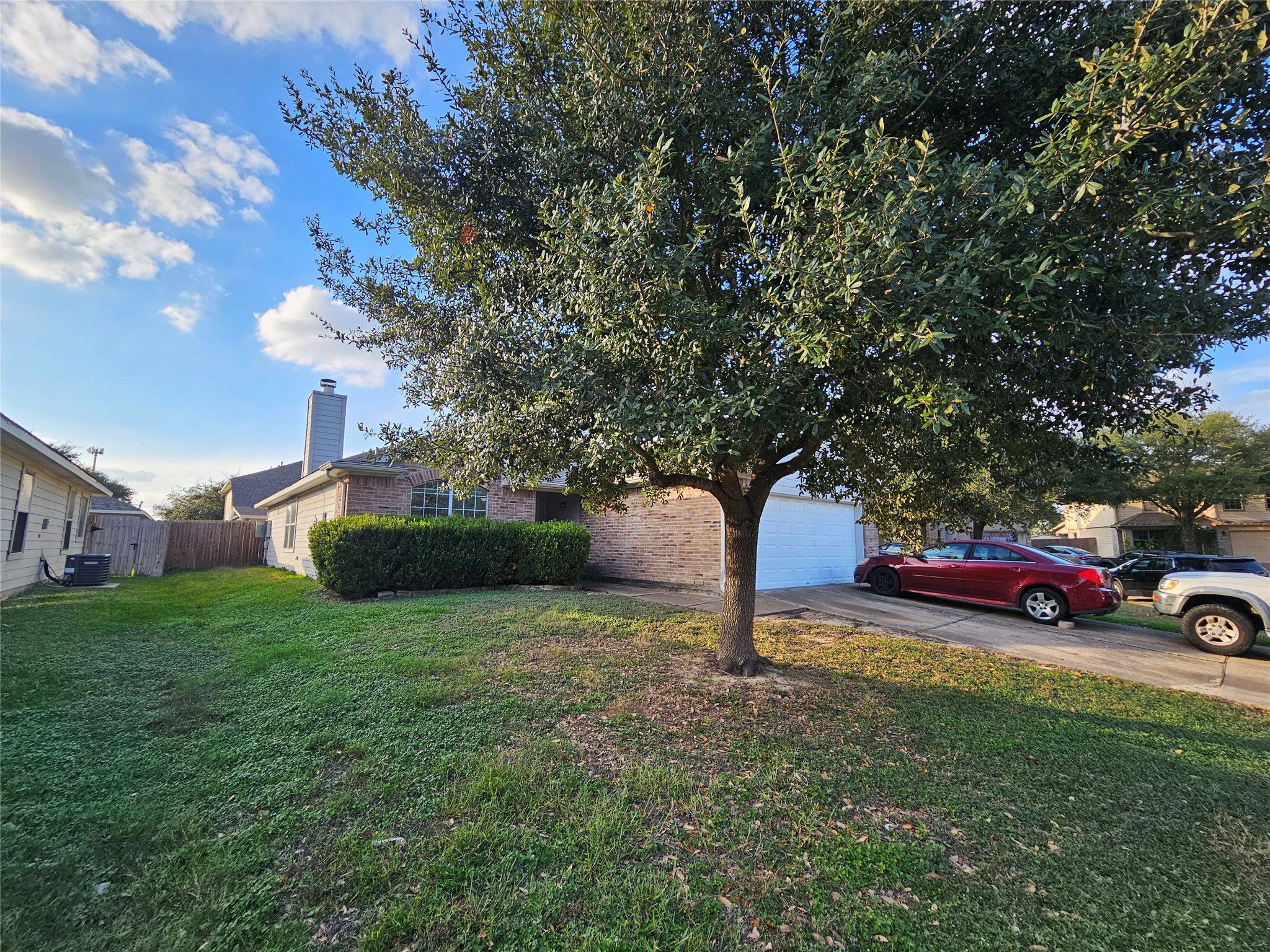 6319 Nullarbor Court Katy, TX 77449 - Photo 3 of 24 a view of a park with large trees