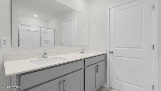 $383,240 | 60 Charlies Bnd Way, Spring Lake, NC 28390