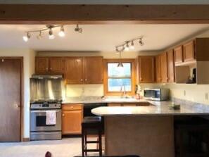 19 Clarkdale Road Kennebunk, ME 04043 - Photo 7 of 17 Kitchen 1