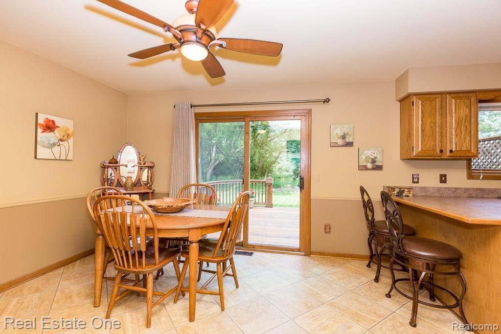 1072 Bembridge Drive Rochester, MI 48307 - Photo 7 of 21 Eating Area OPENS to Deck and OUTDOOR Living