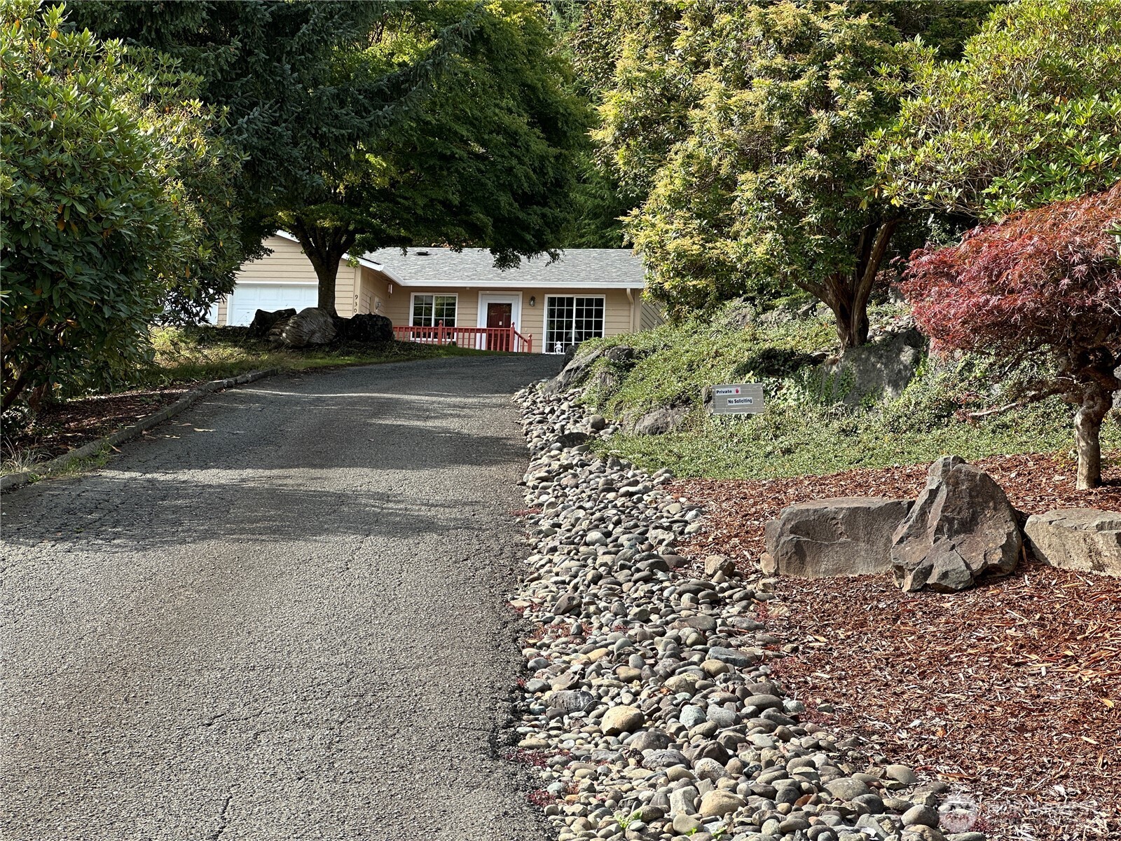 910 Barnhart Street Raymond, WA 98577 - Photo 30 of 38 a view of a house with a yard