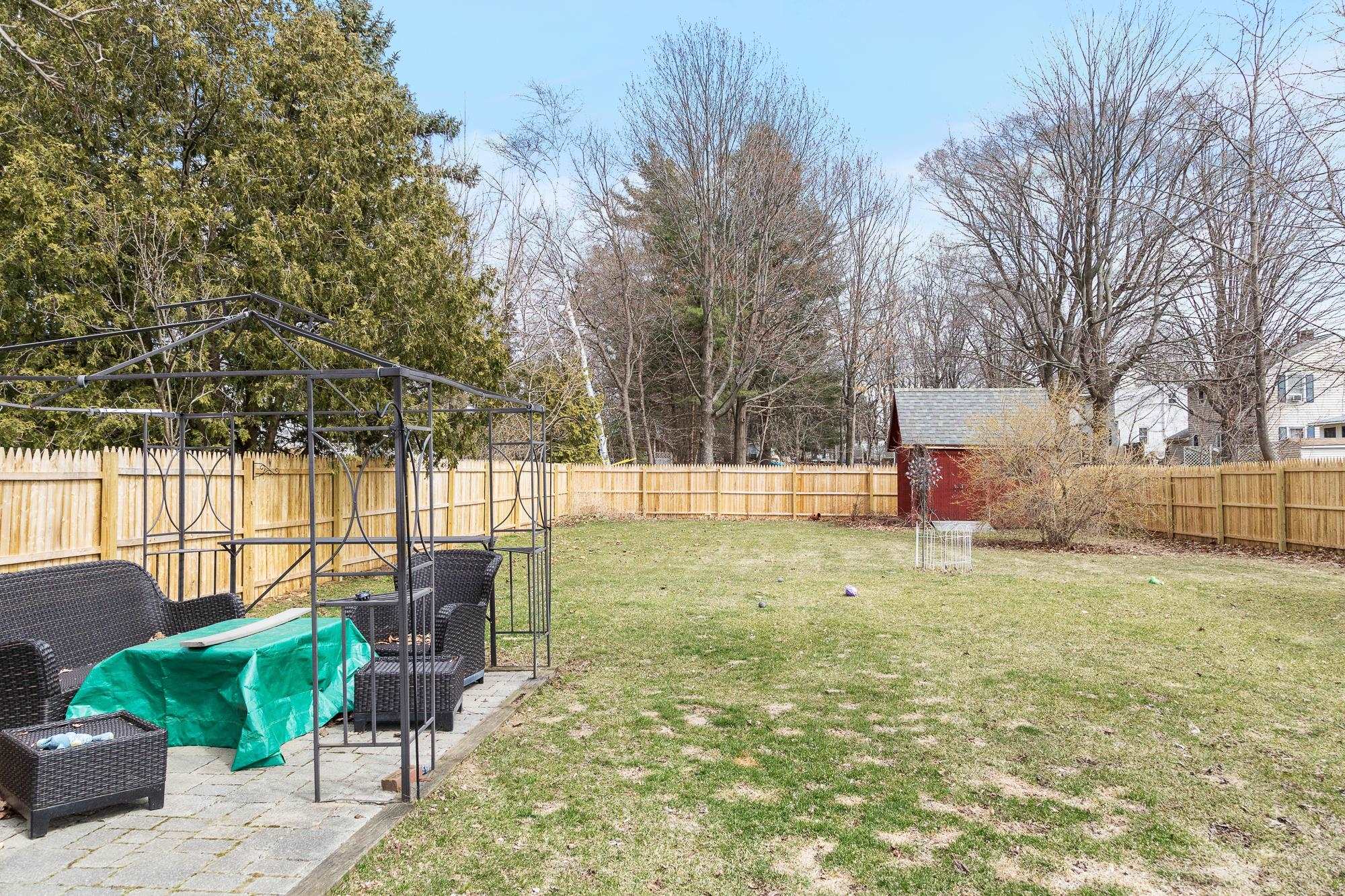 18 Stanbury Road Burlington, VT 05408 - Photo 28 of 40