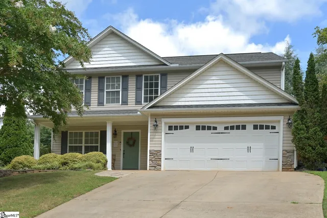 $333,400 | 509 Oak Circle, Easley, SC 29640