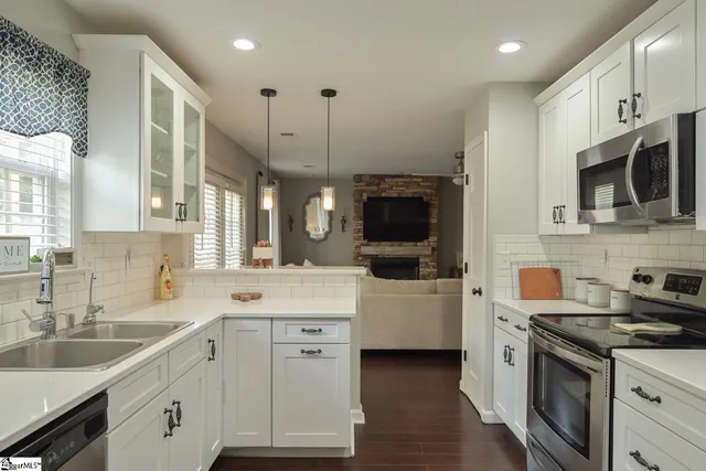 $333,400 | 509 Oak Circle, Easley, SC 29640