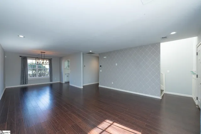 $333,400 | 509 Oak Circle, Easley, SC 29640