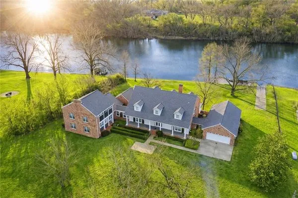 $1,135,000 | 164 Melrose Bend Boulevard, Natchez, LA 71456