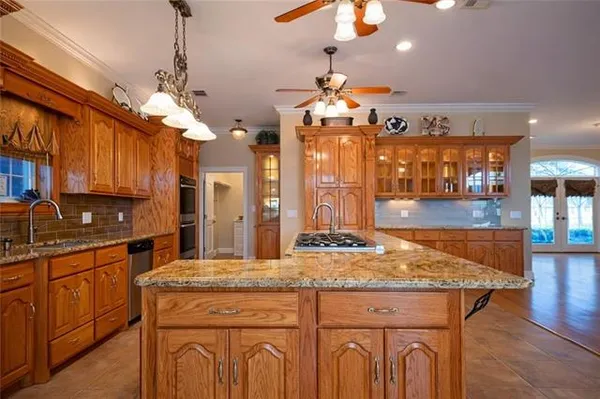 $1,135,000 | 164 Melrose Bend Boulevard, Natchez, LA 71456