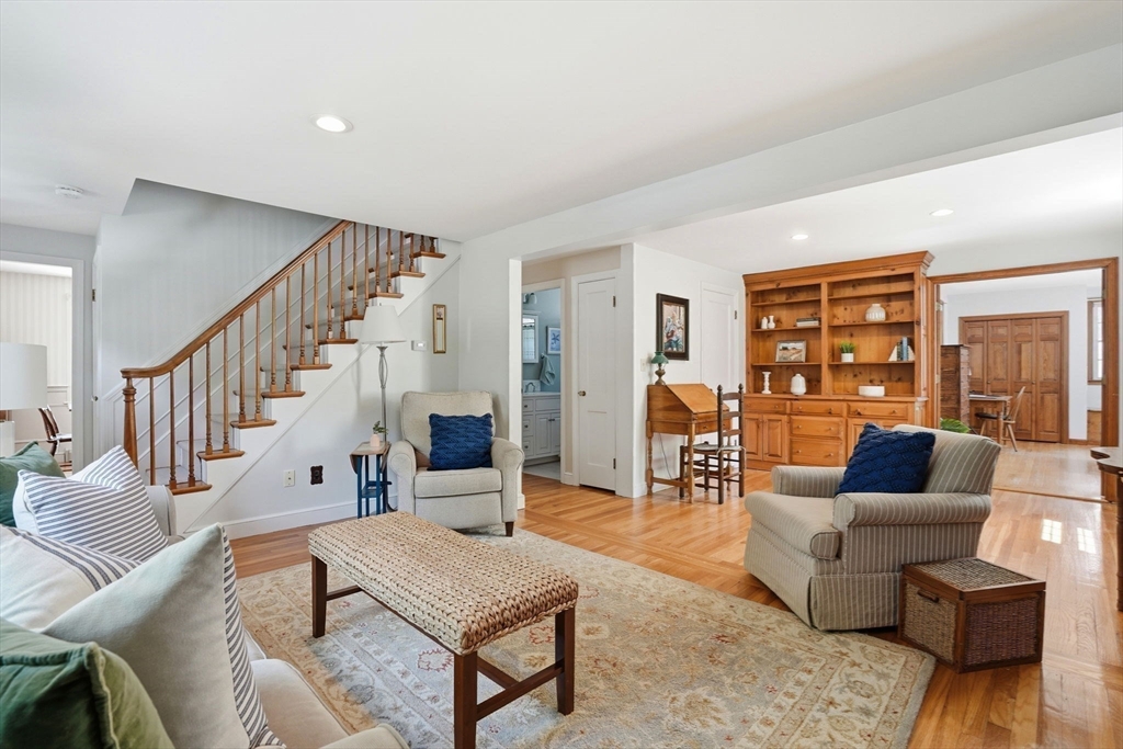 87 Franklin Road Norwell, MA 02061 - Photo 7 of 41
