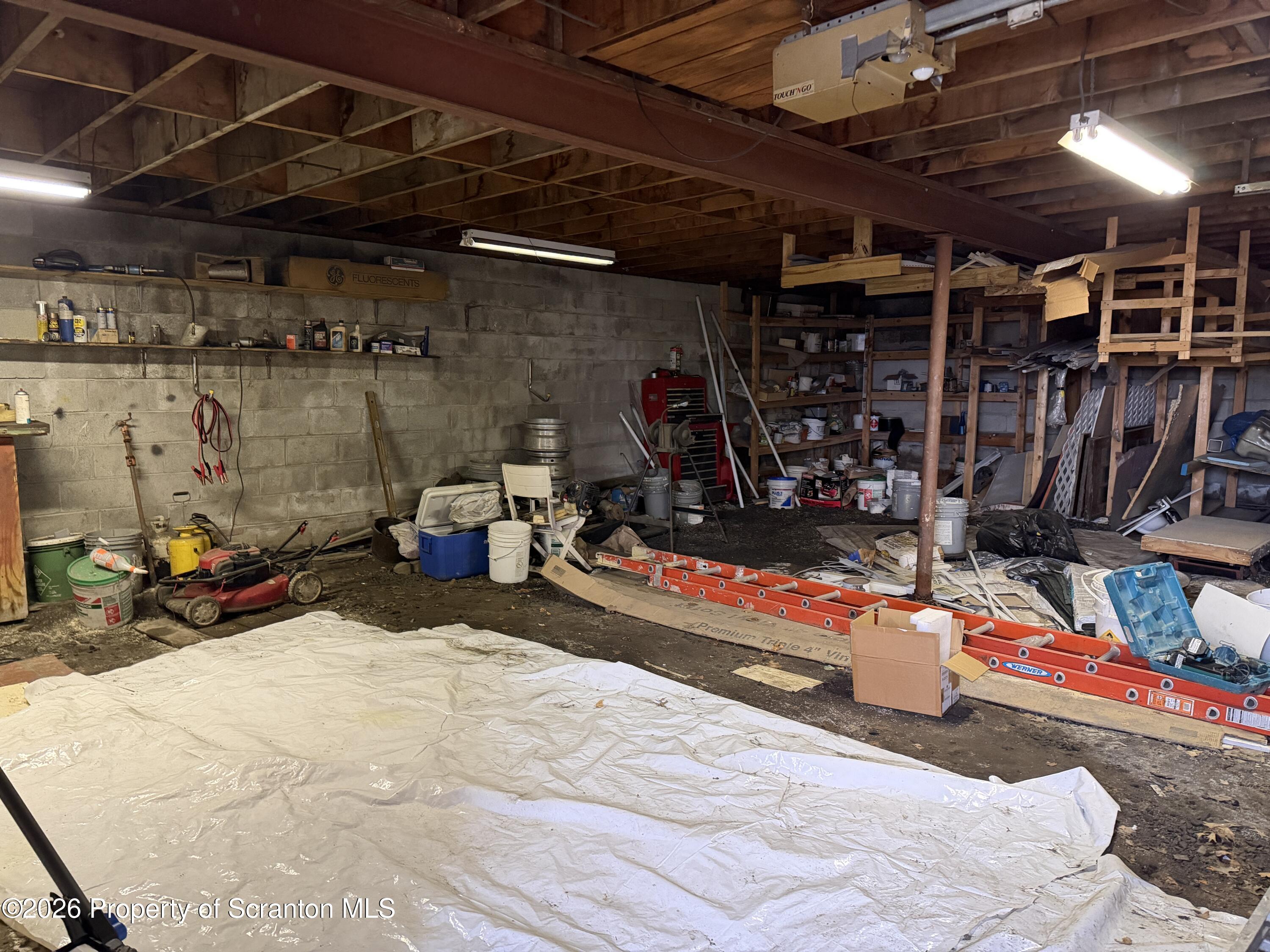 616 Fig Street Scranton, PA 18505 - Photo 16 of 17 IMG_0580