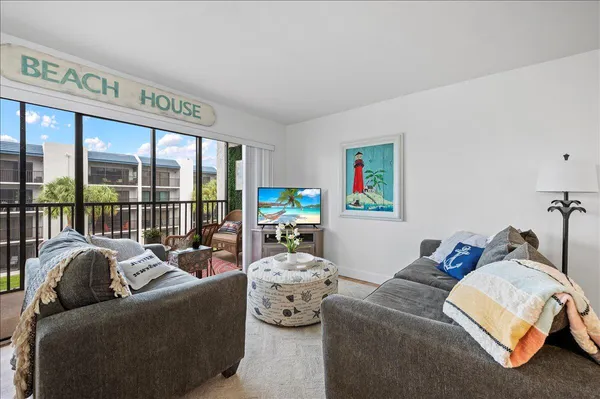 $2,750 | 1605 Highway 1, Unit A303, Jupiter, FL 33477