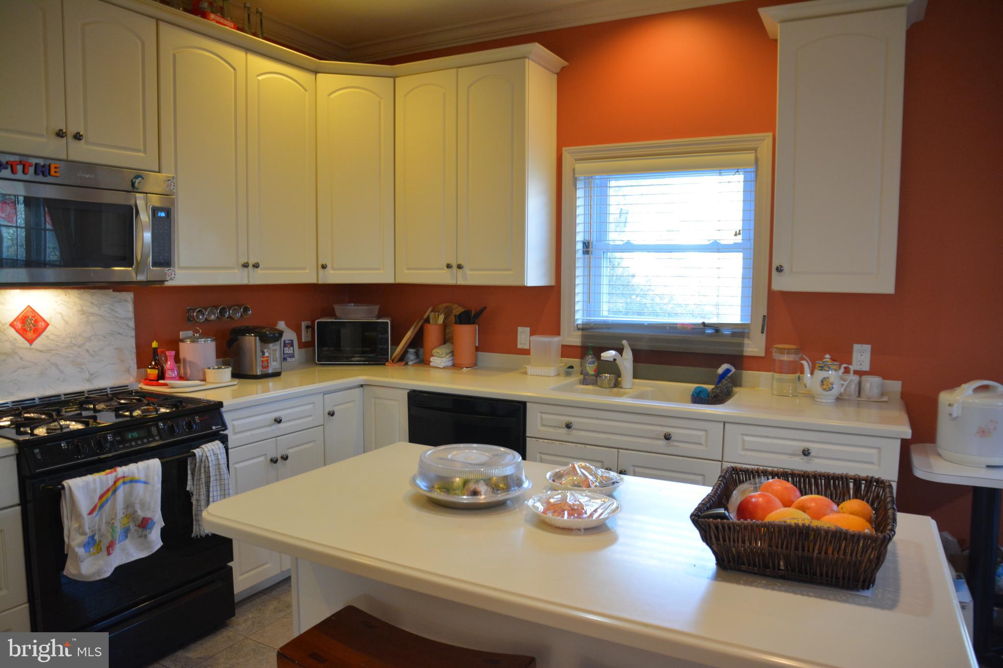 1215 Landis Valley Road Lancaster, PA 17601 - Photo 19 of 43 Gallery Image 19