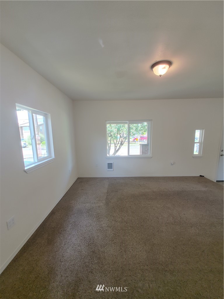 345 Southwest 3rd Street Chehalis, WA 98532 - Photo 19 of 35 Gallery Image 19
