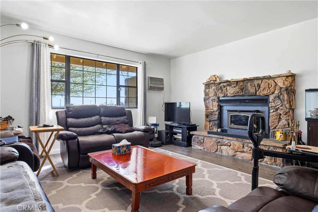 31212 Rabbit Springs Road Lucerne Valley, CA 92356 - Photo 13 of 51