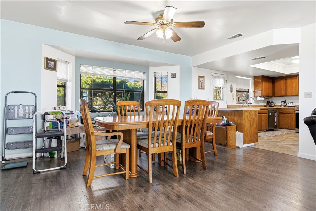 31212 Rabbit Springs Road Lucerne Valley, CA 92356 - Photo 19 of 51