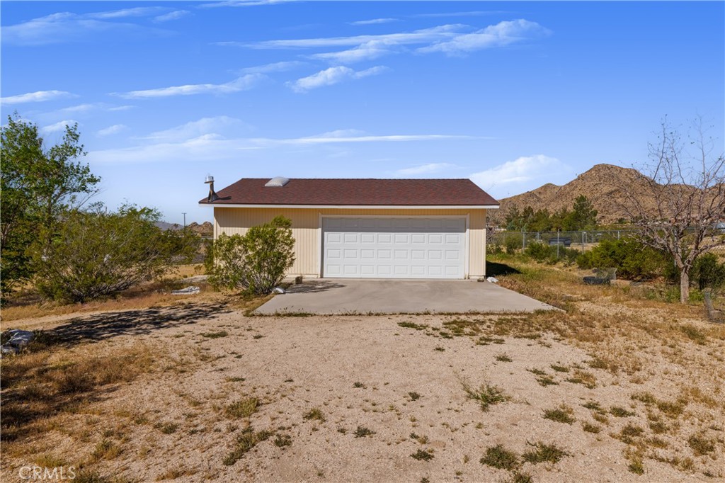 31212 Rabbit Springs Road Lucerne Valley, CA 92356 - Photo 44 of 51