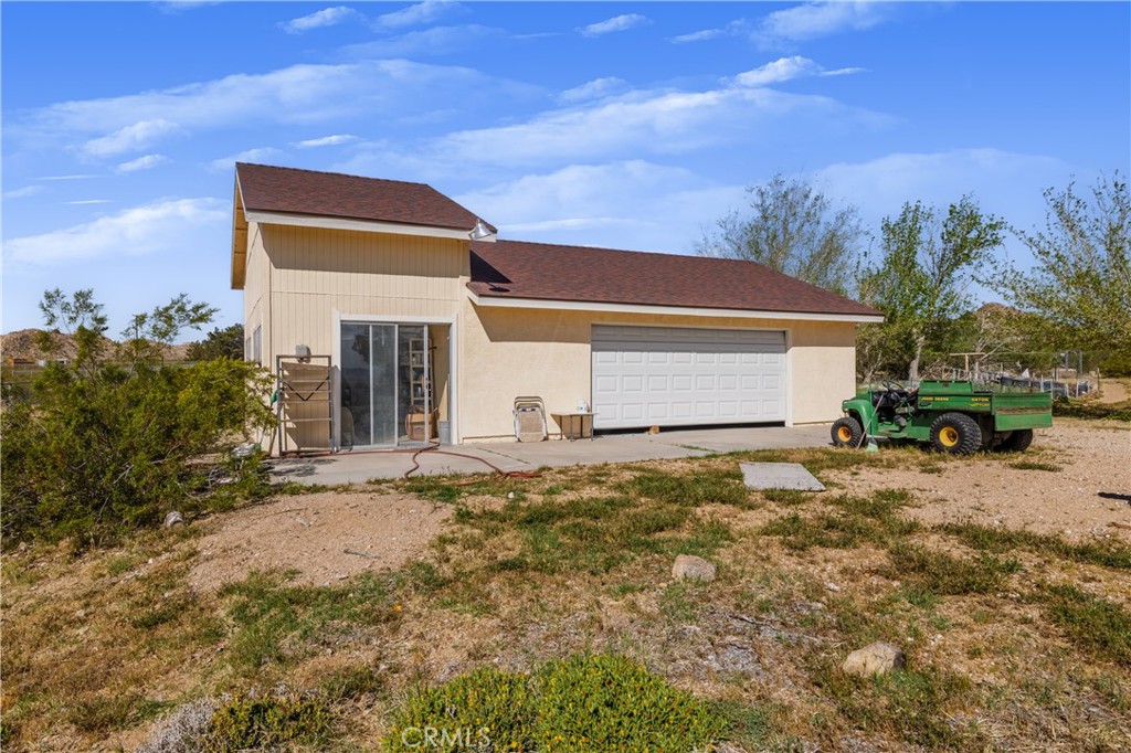 31212 Rabbit Springs Road Lucerne Valley, CA 92356 - Photo 5 of 51
