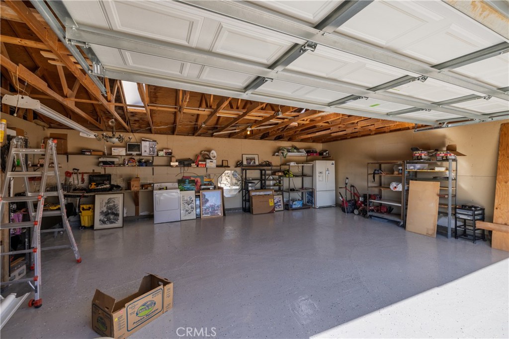 31212 Rabbit Springs Road Lucerne Valley, CA 92356 - Photo 6 of 51