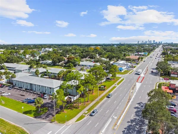 $1,495 | 379 47th Avenue North, Unit 212, St. Petersburg, FL 33703