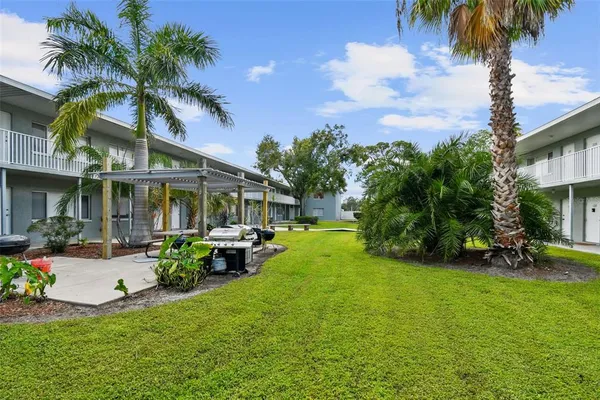 $1,495 | 379 47th Avenue North, Unit 212, St. Petersburg, FL 33703