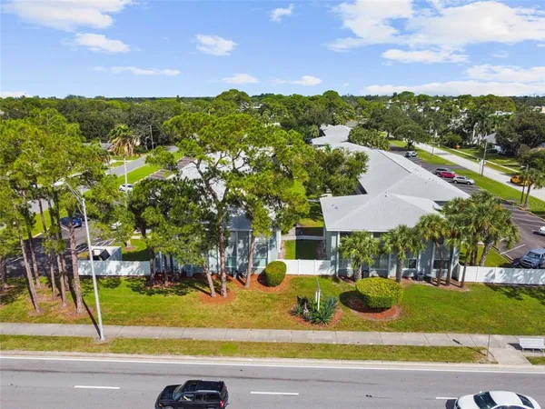 $1,495 | 379 47th Avenue North, Unit 212, St. Petersburg, FL 33703