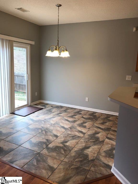 320 Highgate Circle Greer, SC 29650 - Photo 10 of 20 Gallery Image 10