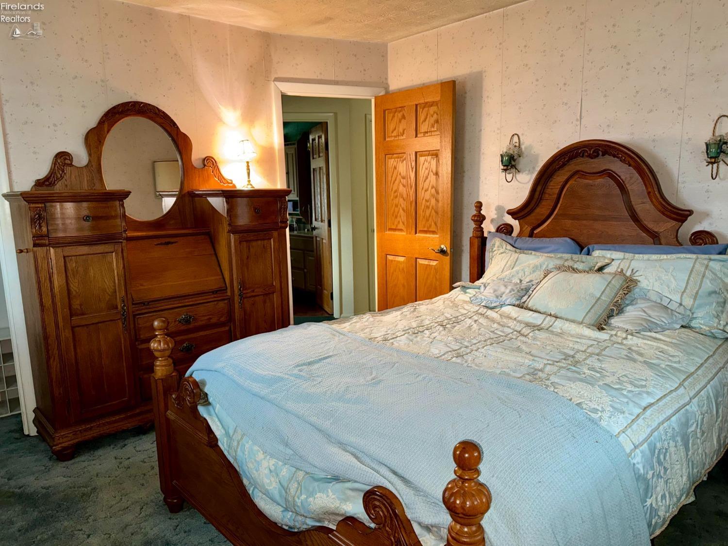204 Rye Beach Road Huron, OH 44839 - Photo 18 of 50 Gallery Image 18