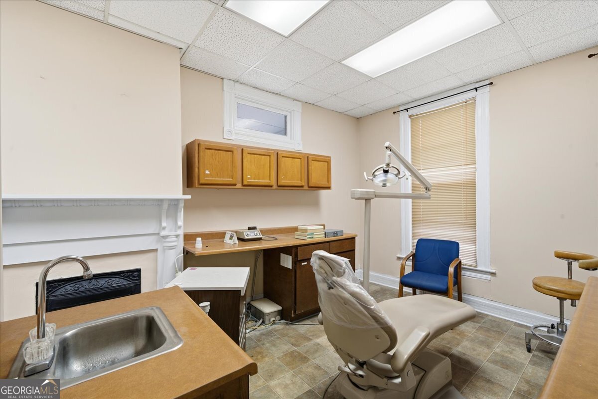 526 Academy Avenue Dublin, GA 31021 - Photo 15 of 61