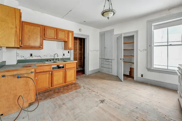 $198,000 | 277 Summer Street, St. Johnsbury, VT 05819